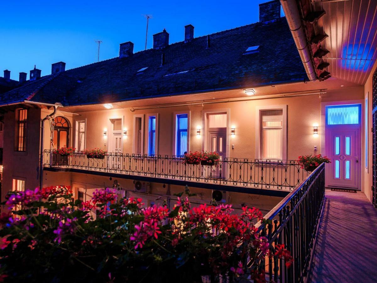 Luxury Smart Apartments Σέγκεντ Εξωτερικό φωτογραφία